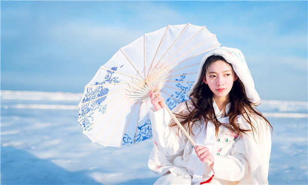 长海试管代怀生子多少钱一个？助孕之路的费用分析与方案选择